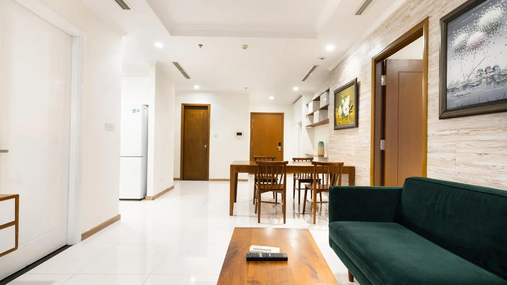 Vinhomes Central Park - Serviced Apartments Rental Ltd Ho Şi Min