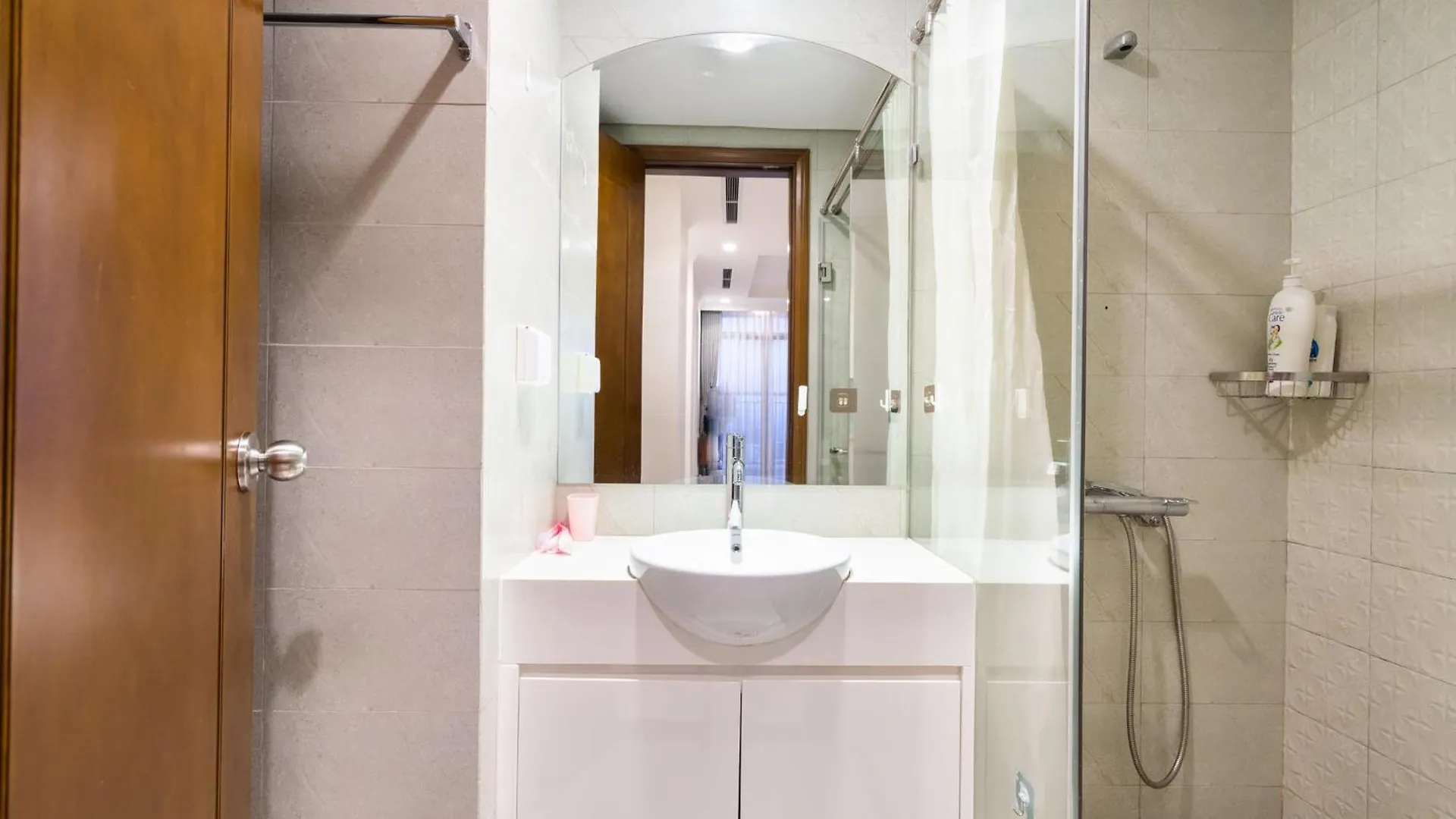 Vinhomes Central Park - Serviced Apartments Rental Ltd Ho Şi Min
