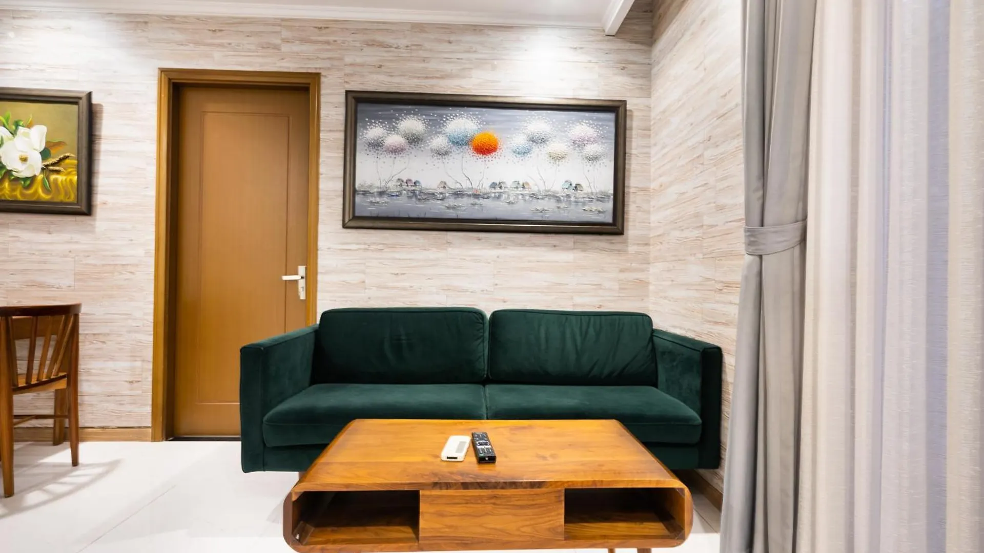 Vinhomes Central Park - Serviced Apartments Rental Ltd Ho Chi Minh City 0*,  Vietnam