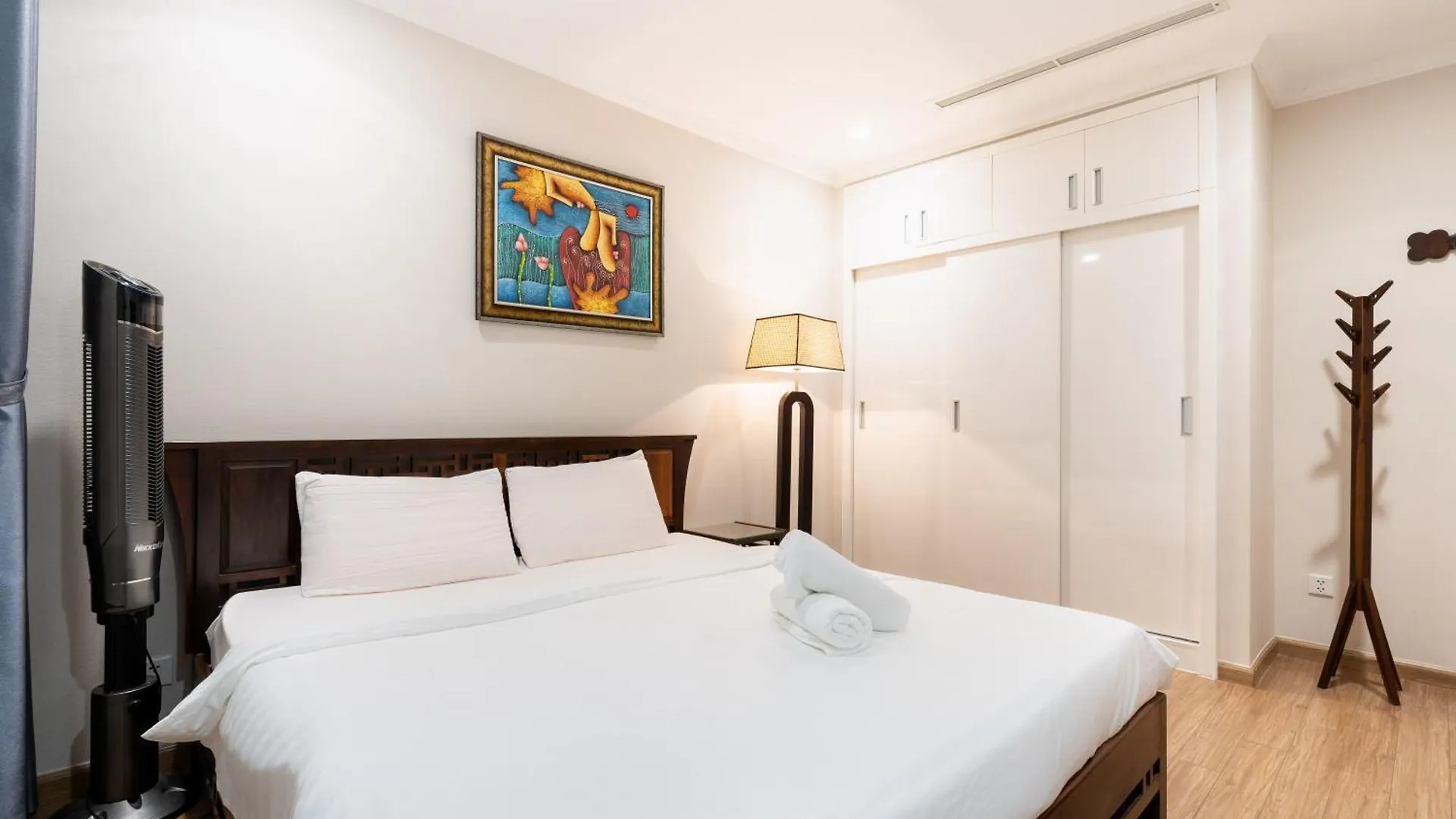 Vinhomes Central Park - Serviced Apartments Rental Ltd Ho Şi Min