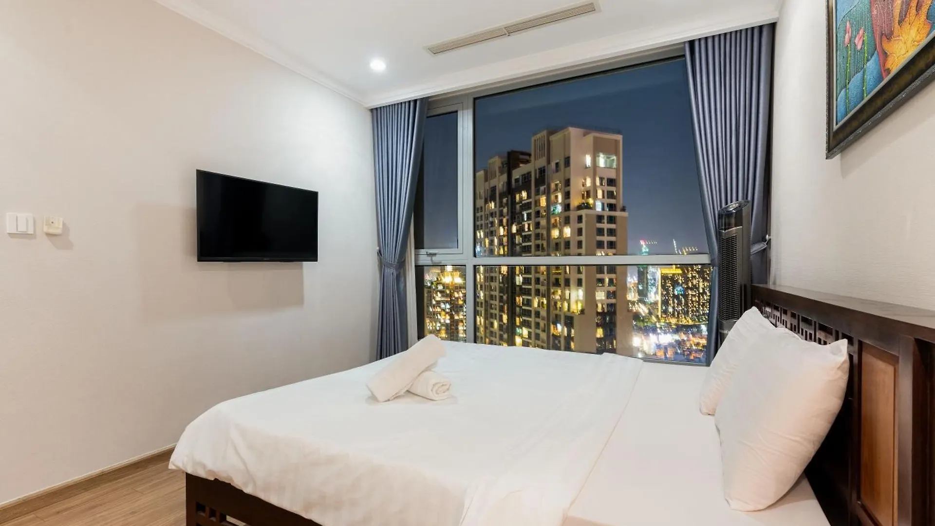 Vinhomes Central Park - Serviced Apartments Rental Ltd Ho Chi Minh City