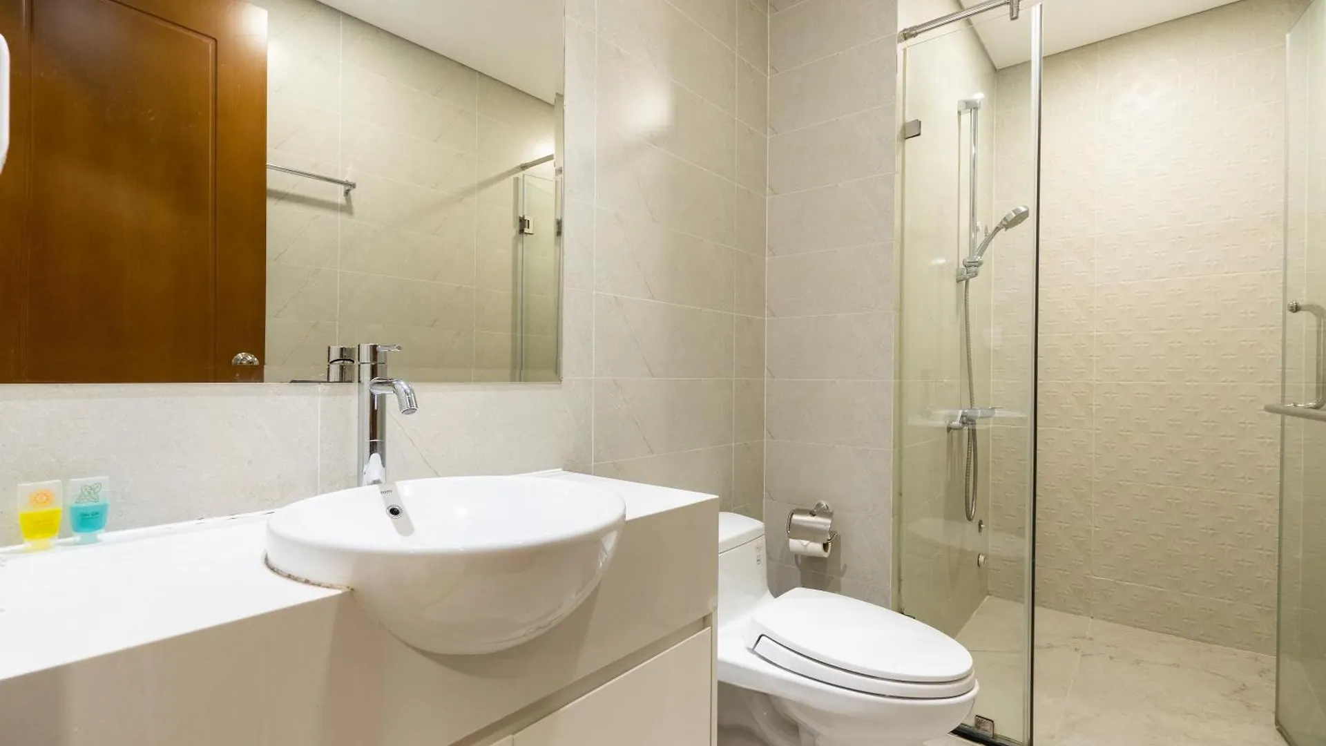 Vinhomes Central Park - Serviced Apartments Rental Ltd Ho Chi Minh City