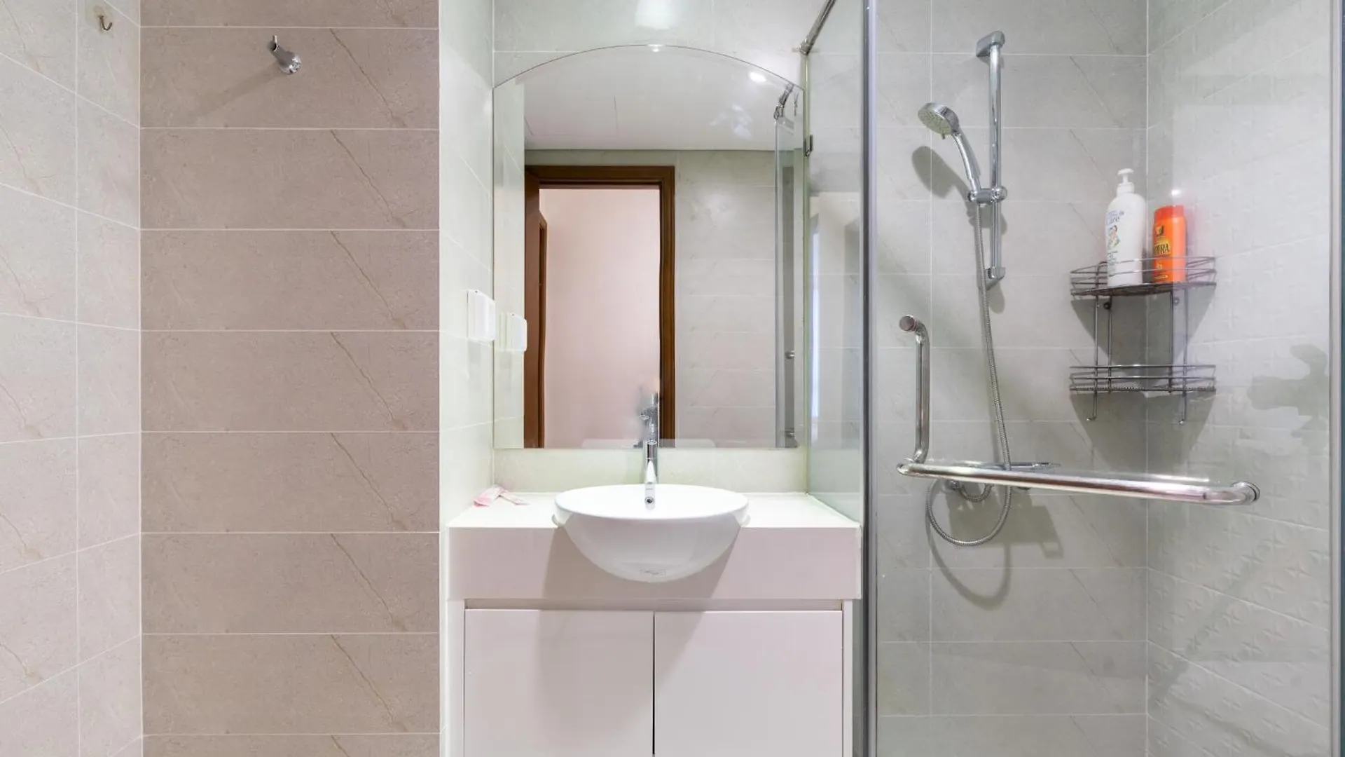 Vinhomes Central Park - Serviced Apartments Rental Ltd Ho Şi Min 0*,  Vietnam